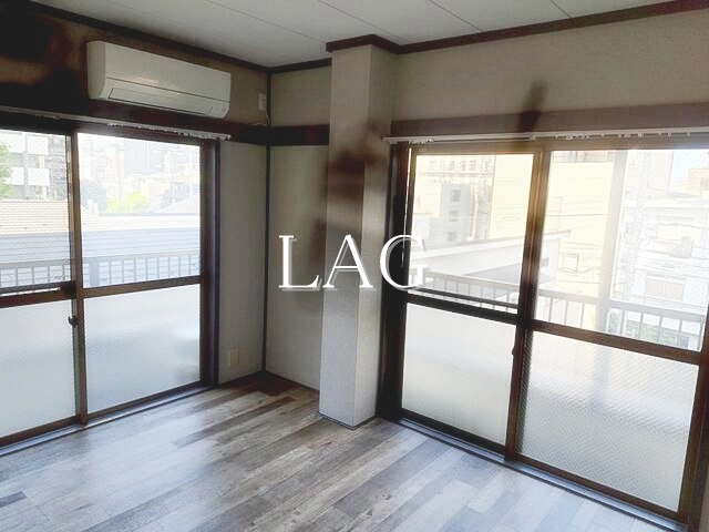 居室・リビング　洋室のお部屋です。