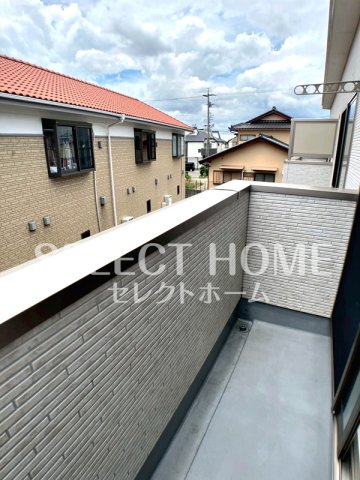 バルコニー　バルコニー付きです