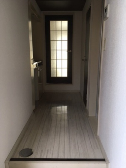 玄関　他号室のお写真です