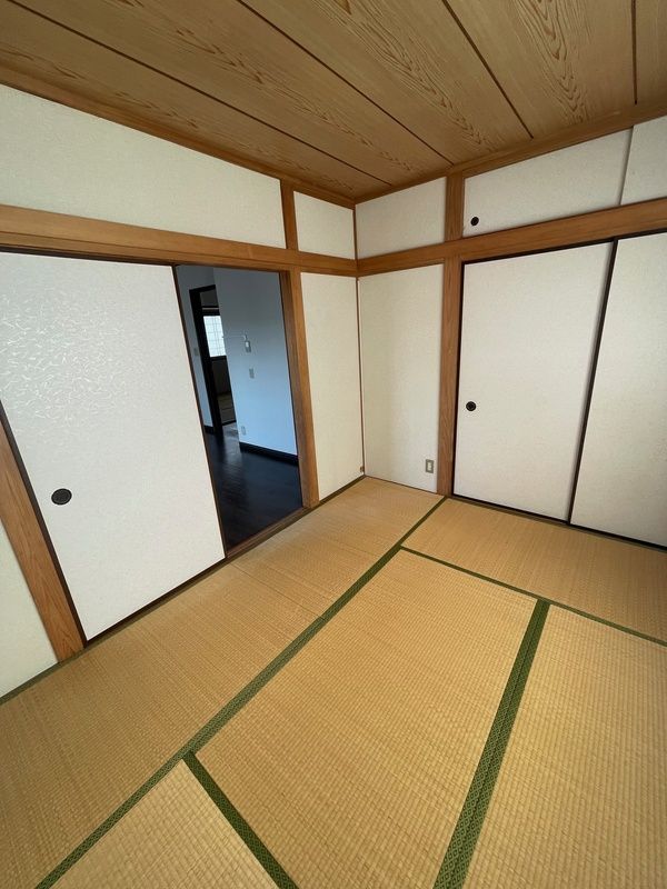 居室・リビング　和室があると、家にあたたかい雰囲気が生まれます