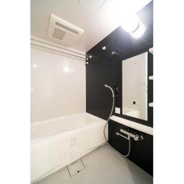 バス・シャワールーム　※写真は同タイプ住戸です。