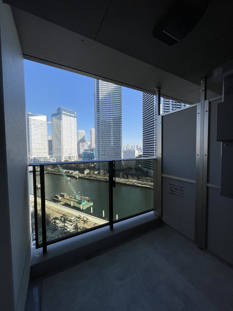 バルコニー　※別部屋の参考写真です。
