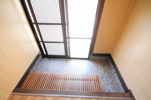 玄関　シンプルで使いやすい玄関です