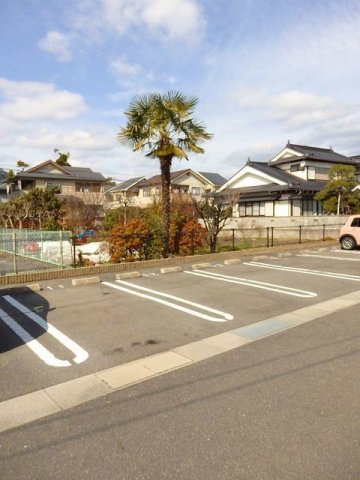 駐車場　駐車スペースもあります