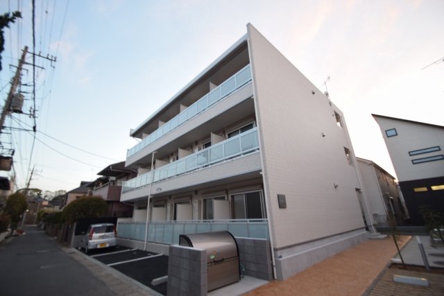 建物外観　南東向き日あたり良好！【リブリ・ル・シェノン】