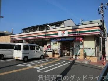 コンビニ　セブンイレブン京都油小路九条店（コンビニ）まで416m