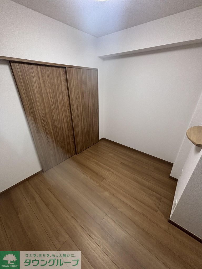 ミライズ柴又レジデンスの居間写真