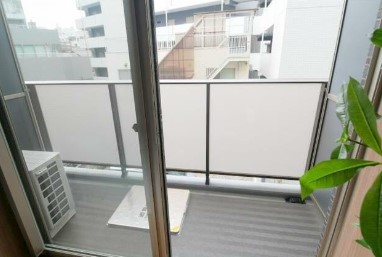 バルコニー　バルコニー