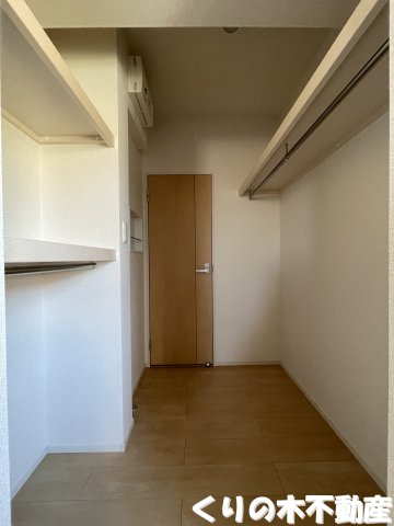 収納　反転同タイプのお部屋です（現況を優先します）