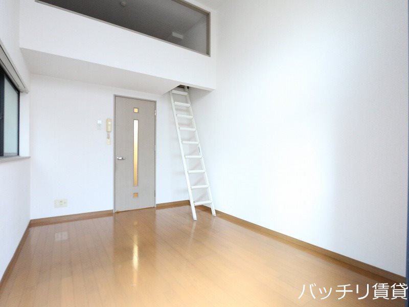 居室・リビング　画像は同型タイプの為、現状を優先致します