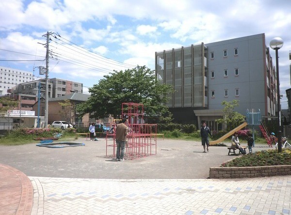 公園　行徳中央公園（公園）まで741m