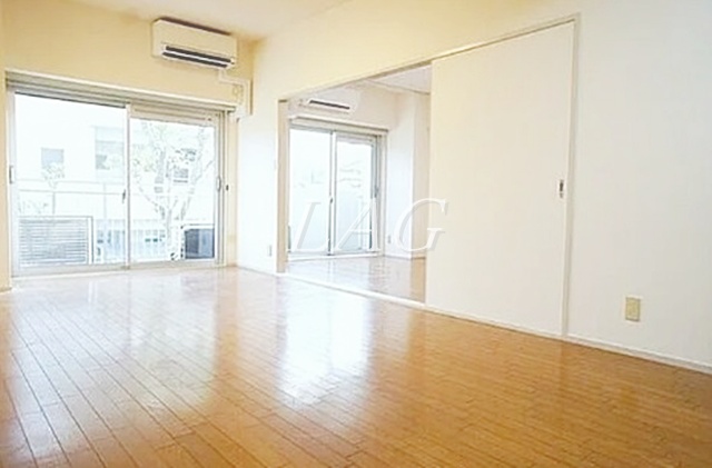居室・リビング　洋室のお部屋です。