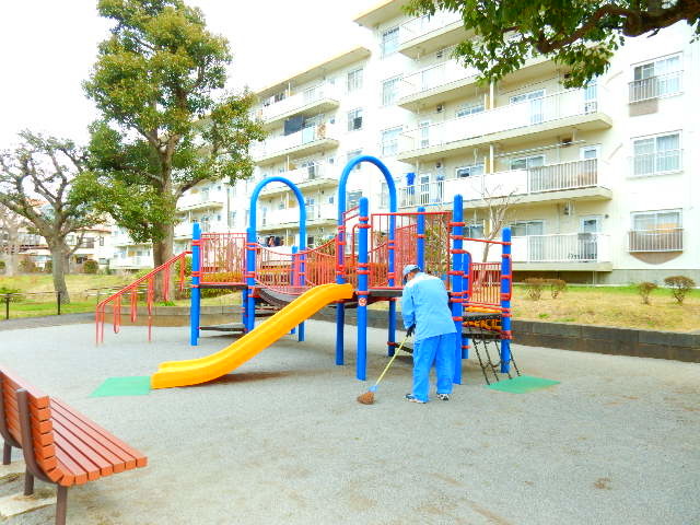 UR下大槻の外観写真
