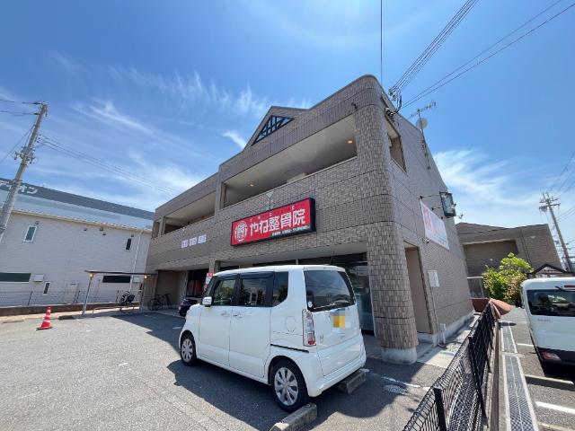 ロビー　外観写真（昼）