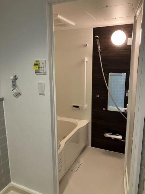 バス・シャワールーム　※写真は同タイプ住戸です。
