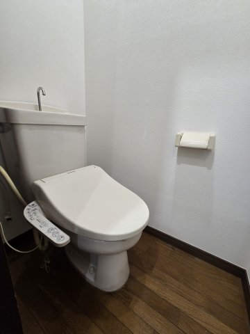 トイレ　別部屋イメージ写真