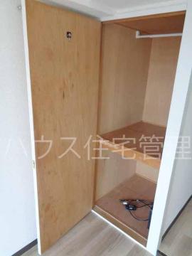 収納　クローゼット