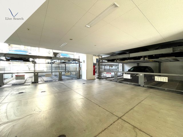 駐車場　駐車スペースもあります