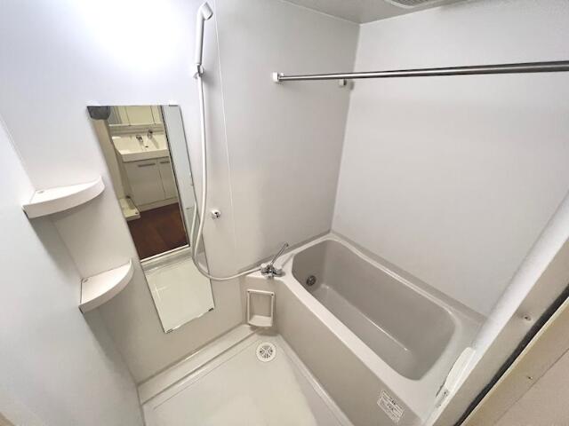 バス・シャワールーム　他号室　同施工参考写真