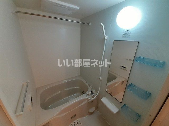 阪急京都線 洛西口駅 徒歩10分 2階建 築15年の風呂写真