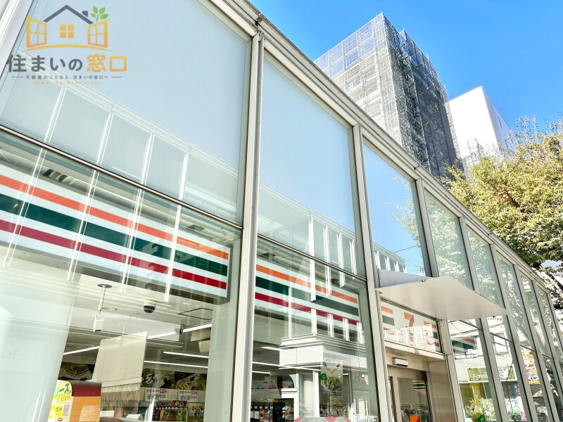 コンビニ　セブンイレブン中野中央1丁目店（コンビニ）まで79m