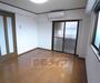 居室・リビング　大きな窓付きで明るいお部屋です！