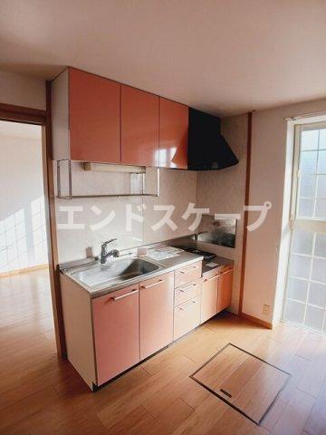 ＪＲ上越線 群馬総社駅 徒歩21分 2階建 築23年のキッチン写真