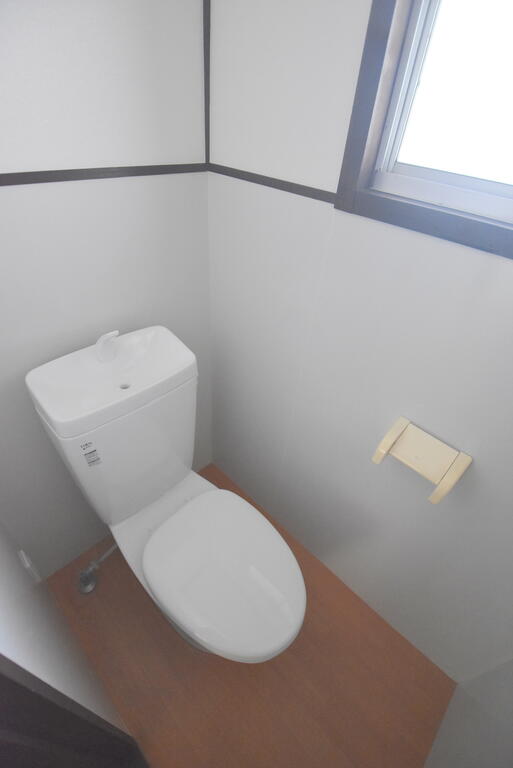 広島高速交通アストラムライン 祇園新橋北駅 徒歩7分 2階建 築53年のトイレ写真