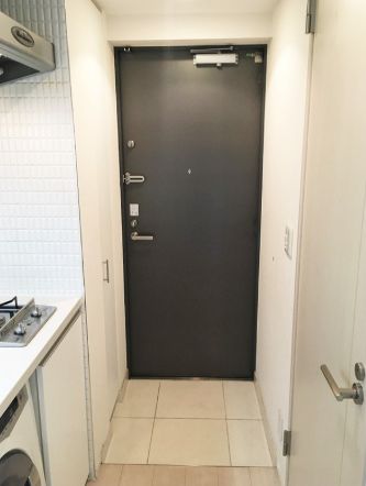 玄関　反転タイプ