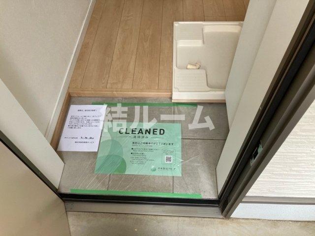 東京メトロ有楽町線 氷川台駅 徒歩8分 3階建 築12年の玄関写真