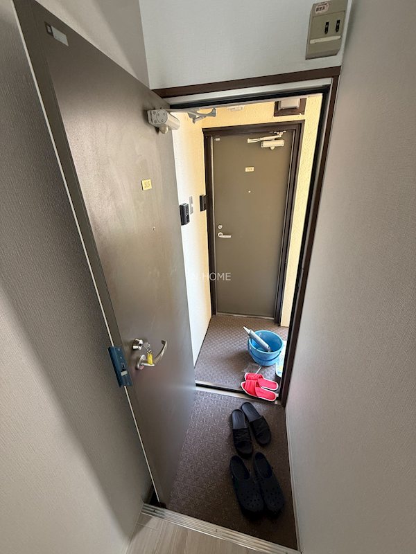 筆ヶ崎マンションの玄関写真