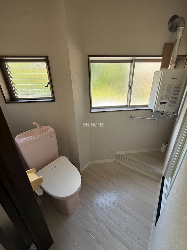 筆ヶ崎マンションのトイレ写真