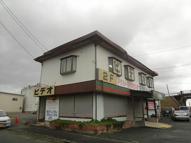 レンタルビデオ　チャンピオン（レンタルビデオ）まで1350m