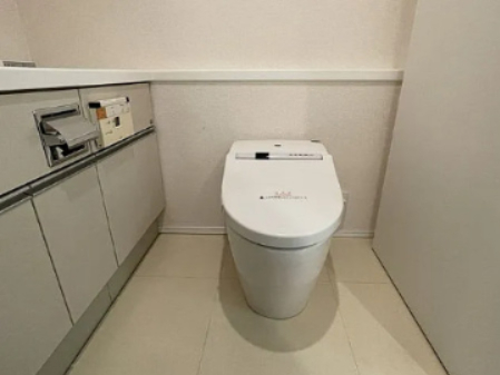 トイレ　別部屋参考写真