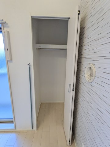 収納　205号室クローゼット