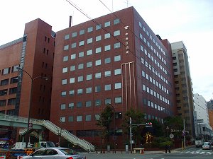 役所　神戸市中央区役所（役所）まで414m