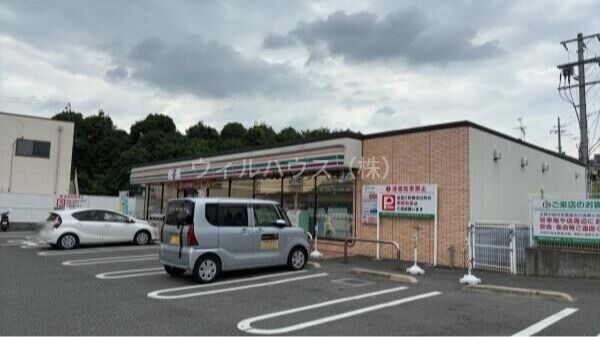 コンビニ　セブンイレブン堺楢葉店（コンビニ）まで856m