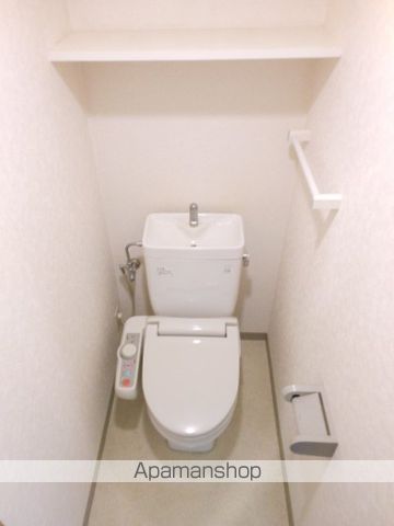 都営三田線 白山駅 徒歩4分 9階建 築25年のトイレ写真