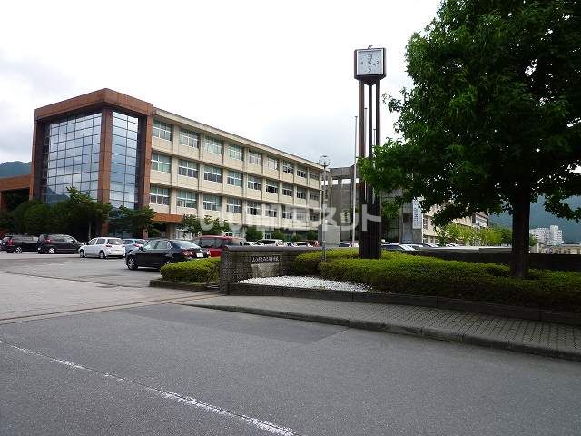 高校・高専　山口県立西京高校（高校・高専）まで1622m