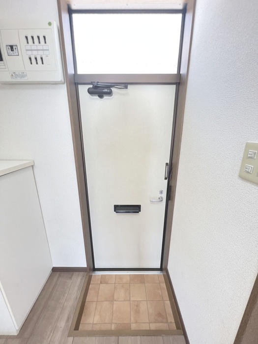 ウッディハイツの玄関写真