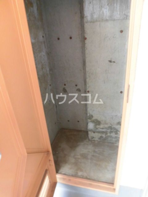 ヴィラージュ新鎌ヶ谷の玄関写真