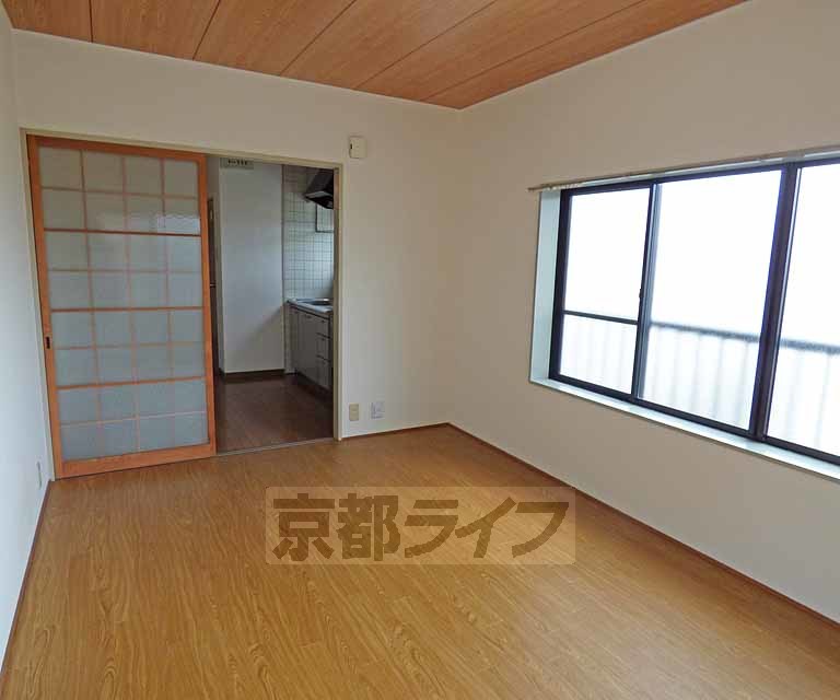 居室・リビング　綺麗な室内です。