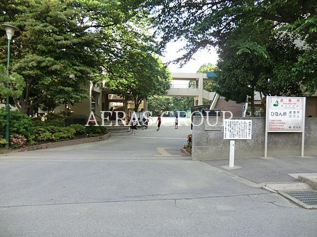小学校　和光市立第五小学校（小学校）まで1009m