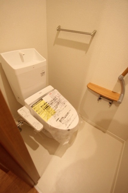 ファミーユシャトーのトイレ写真