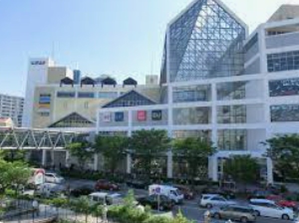 ショッピングセンター　ウミエ（ショッピングセンター）まで1200m