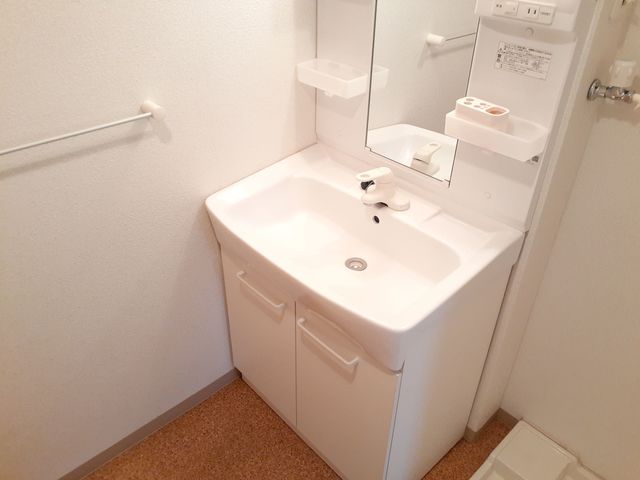 レジデンス若葉Iの内装写真