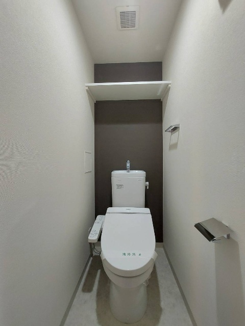 エスリード新大阪レジデンスのトイレ写真