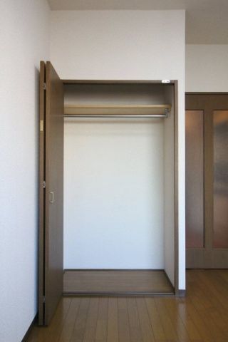 収納　（別タイプ参考写真）フェニックス文京千石　文京区千石3