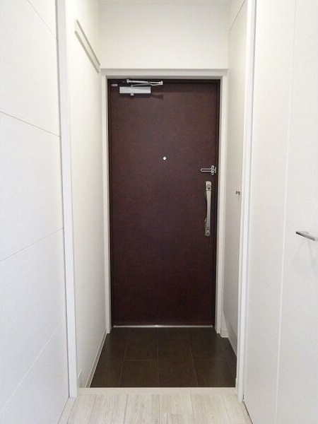 玄関　名古屋で一番初期費用の安い賃貸専門の不動産会社です(^^)
