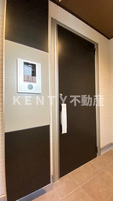 エントランス　建物の内部です